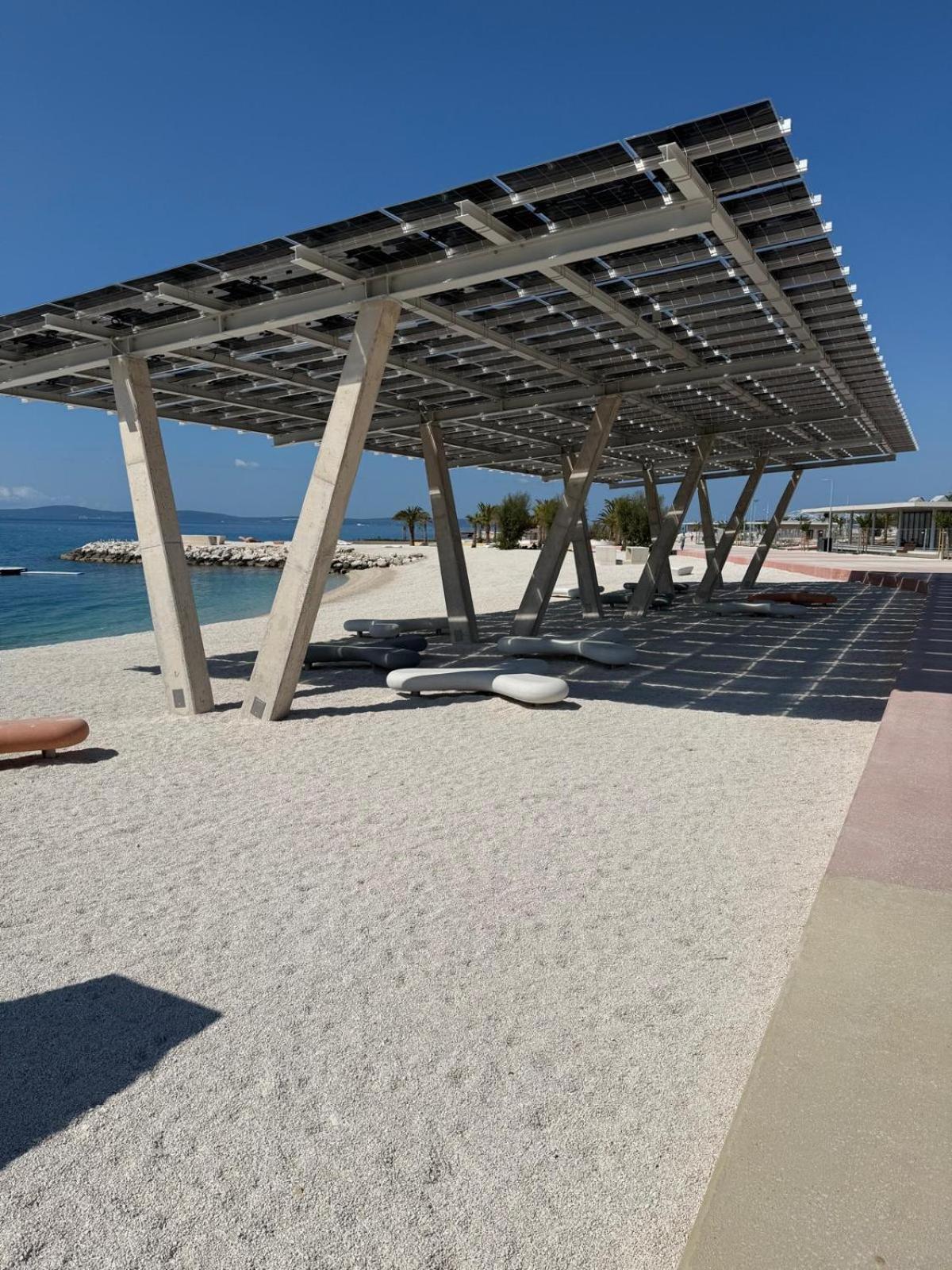 Adela Apartments - Beach Znjan Split Exterior foto