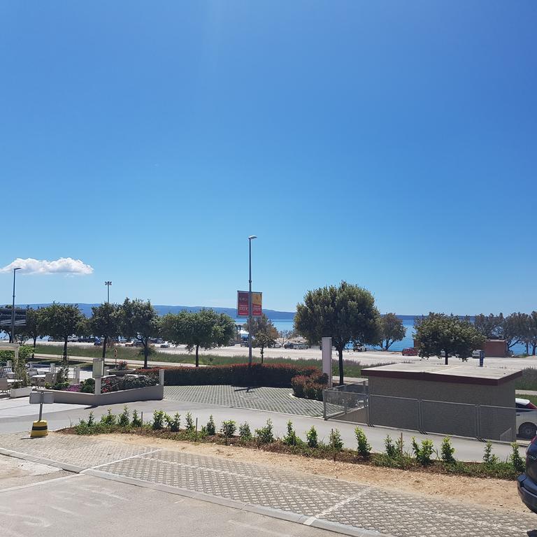 Adela Apartments - Beach Znjan Split Exterior foto